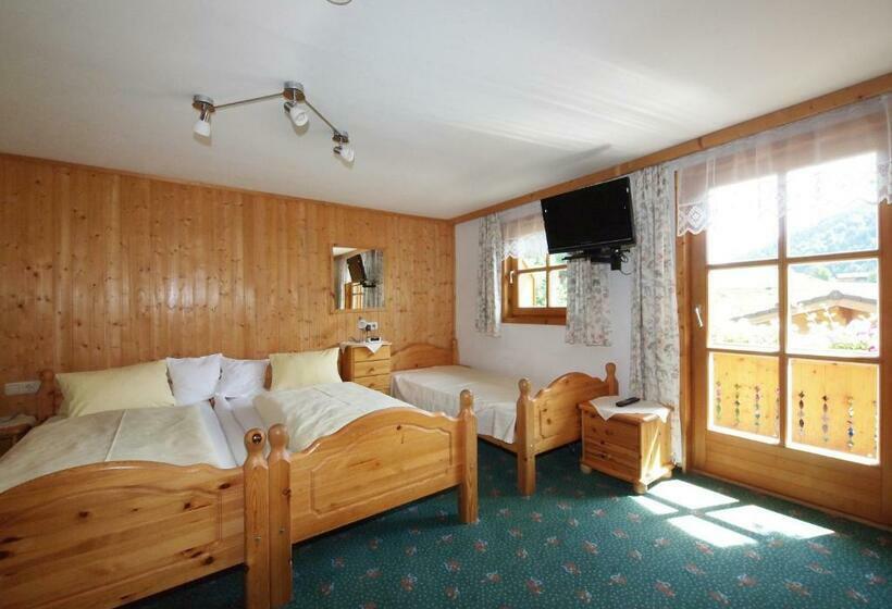 اتاق استاندارد با بالکن, Gasthof Pesbichl