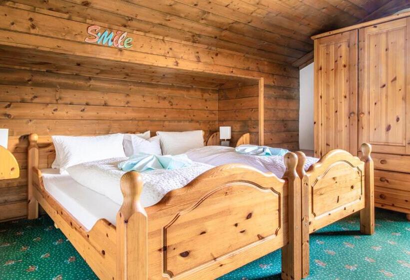 اتاق خانوادگی, Gasthof Pesbichl