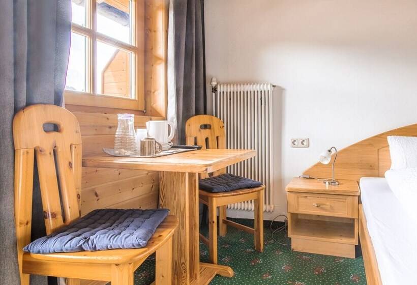 Номер Стандарт с Балконом, Gasthof Pesbichl