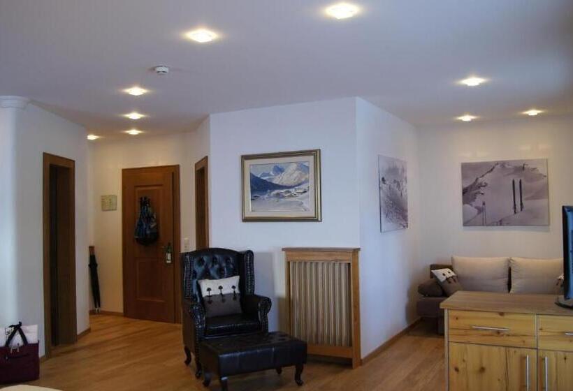 سوییت, Hartenfels