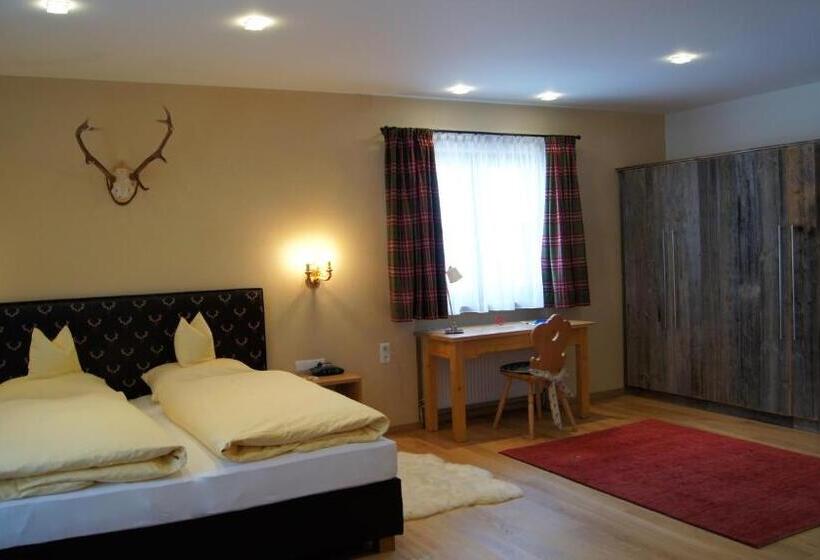 سوییت, Hartenfels