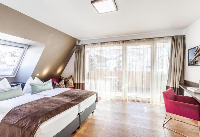 اتاق اکونومی, Lederer Boutique