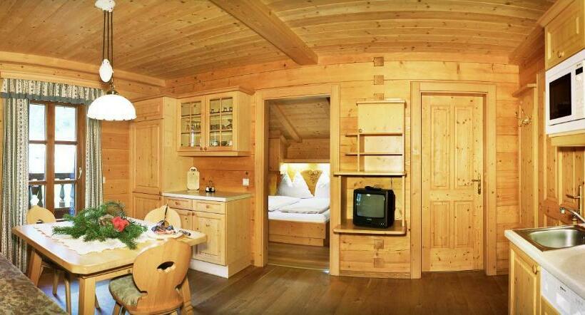 شقة غرفتين نوم مزودة بشُرفة, Steinbachgut