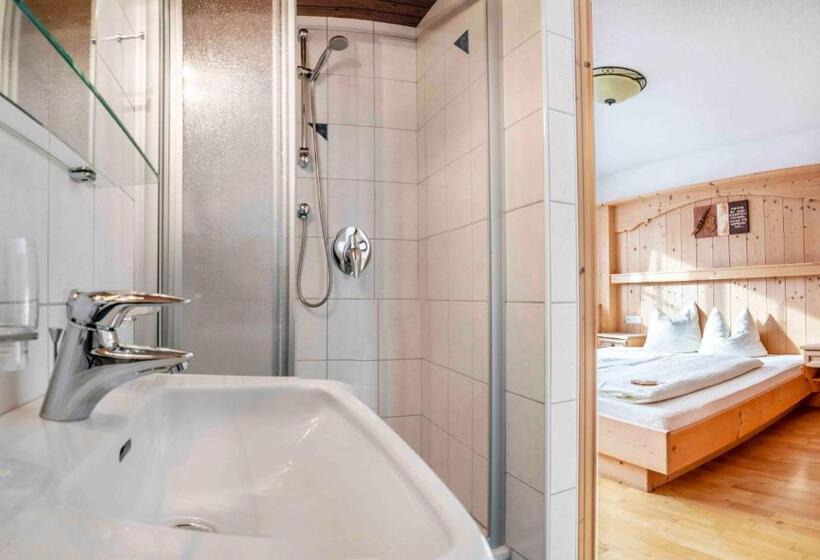 شقة غرفة نوم واحدة مزودة بشُرفة, Wiesenhof