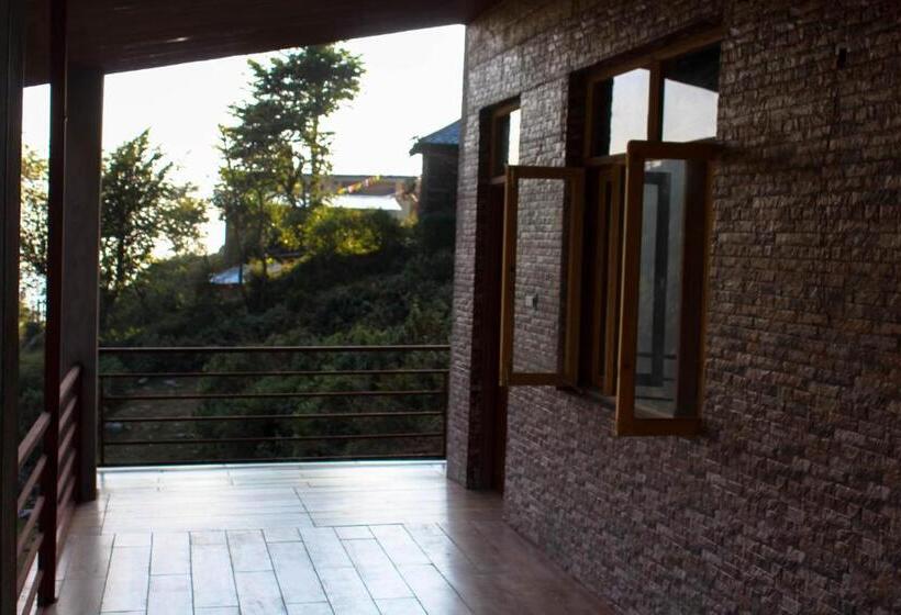 标准间带山景, Natures Edge