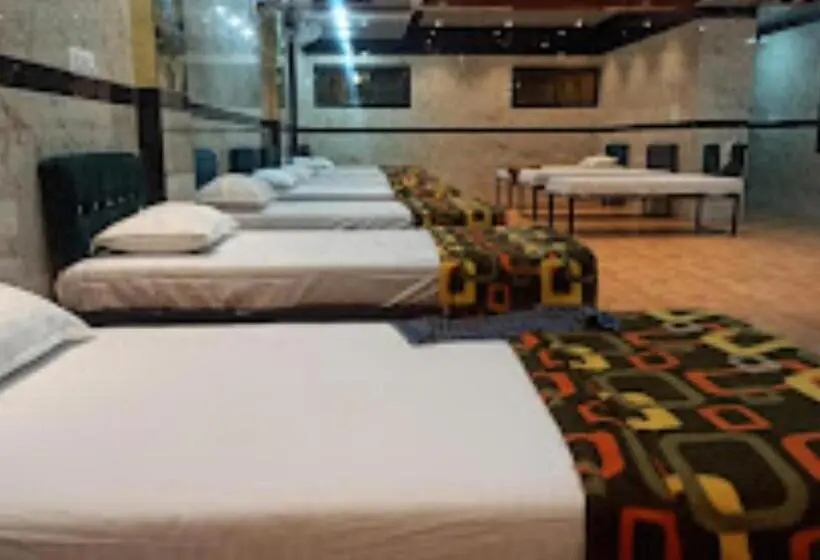 デラックスルーム, New Delhi Jalgaon