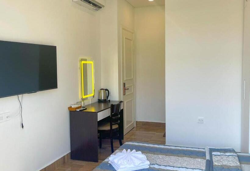 اتاق استاندارد, Santoni Homestay