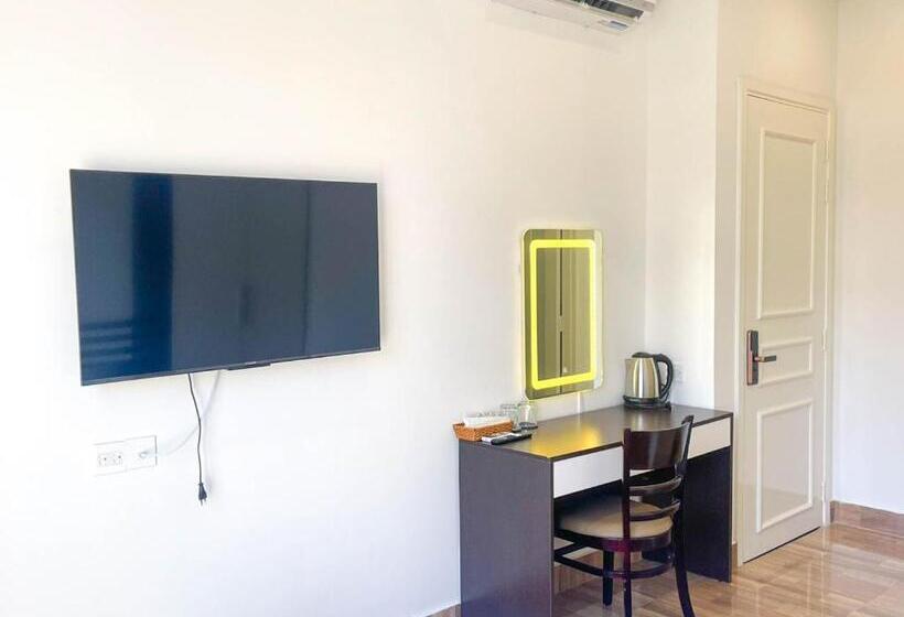 اتاق خانوادگی, Santoni Homestay