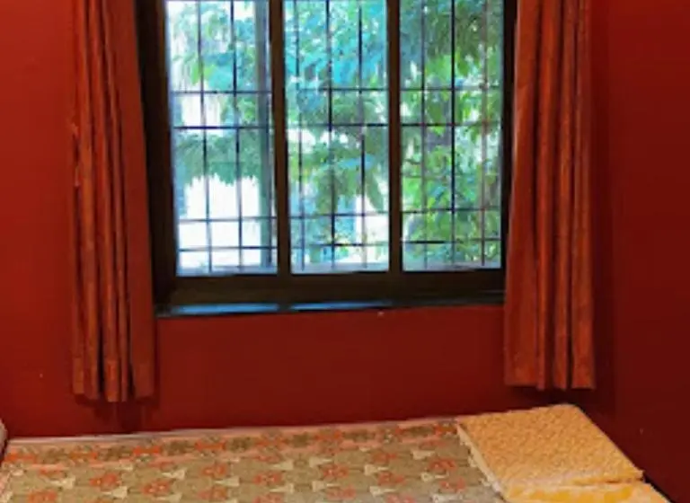 Delüks Oda, Shridhar Residency Devgad