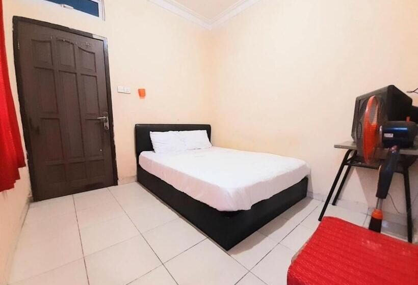 غرفة إقتصادية, Spot On 93326 Pondok Anie Syariah