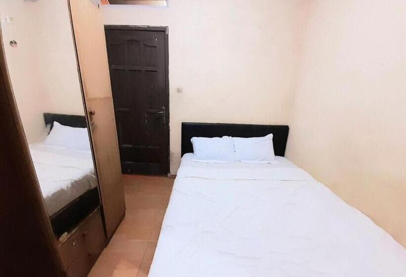 غرفة إقتصادية, Spot On 93326 Pondok Anie Syariah