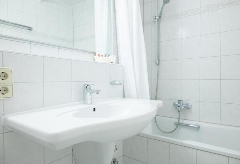 バルコニー付きスタンダードルーム, Zum See, Titisee