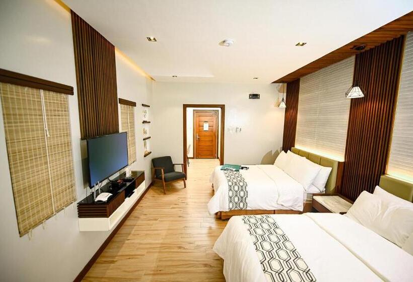 اتاق سوپریور خانوادگی, Isora Resort Puerto Galera