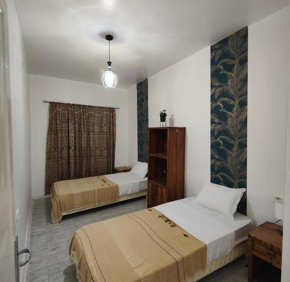 جناح عائلي, Dar Barka