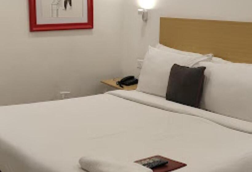 غرفة قياسية ثلاثية, Swagstay Hotel Woodlands Nagpur