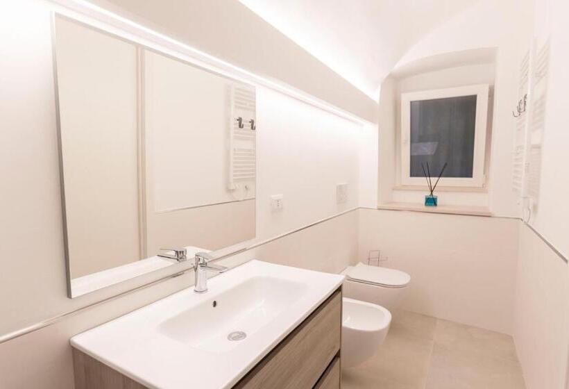 חדר סטנדרט עם מיטת קינג, B&b Torre Canina Suite & Rooms