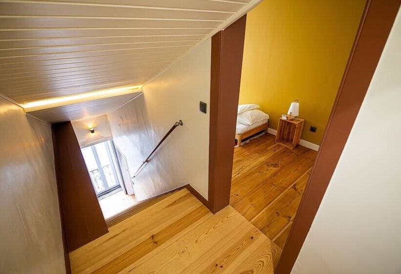 اتاق استاندارد سه نفره, Vago Alcântara Suites