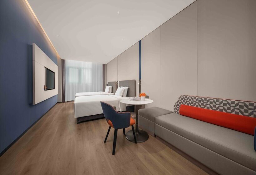 스탠다드 룸 더블 침대 2개, Holiday Inn Express Shanghai Hongqiao Necc, An Ihg