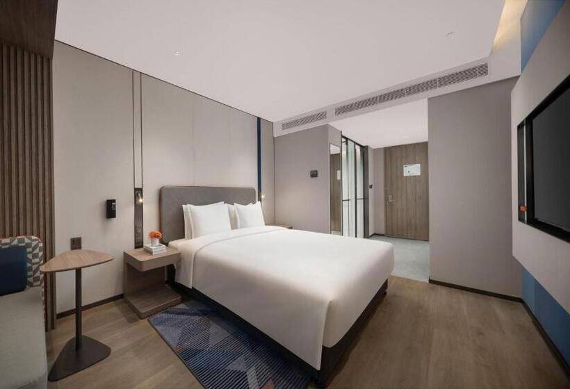 스탠다드 룸 킹사이즈 침대, Holiday Inn Express Shanghai Hongqiao Necc, An Ihg