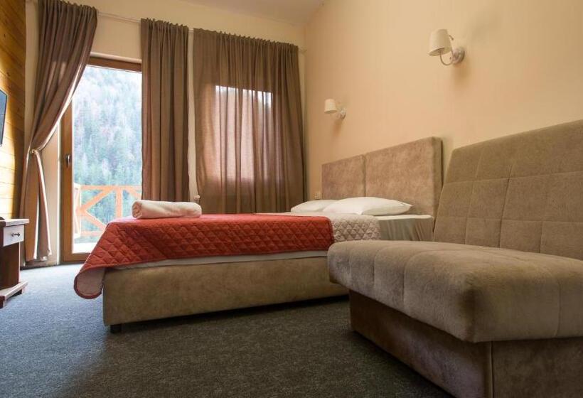 اتاق راحتی سه تخته, Keystone Residences