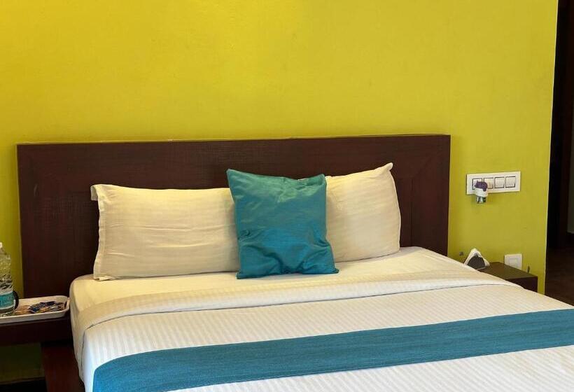 带大床的标准间, Misty Dam Wayanad Premium Resort With Banasura Dam View