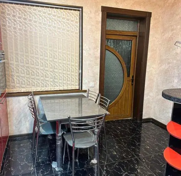 Habitació Quàdruple Estàndard Bany Compartit, Palm Hostel
