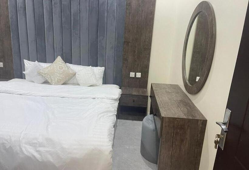 סוויטה, فندق سيلفانا