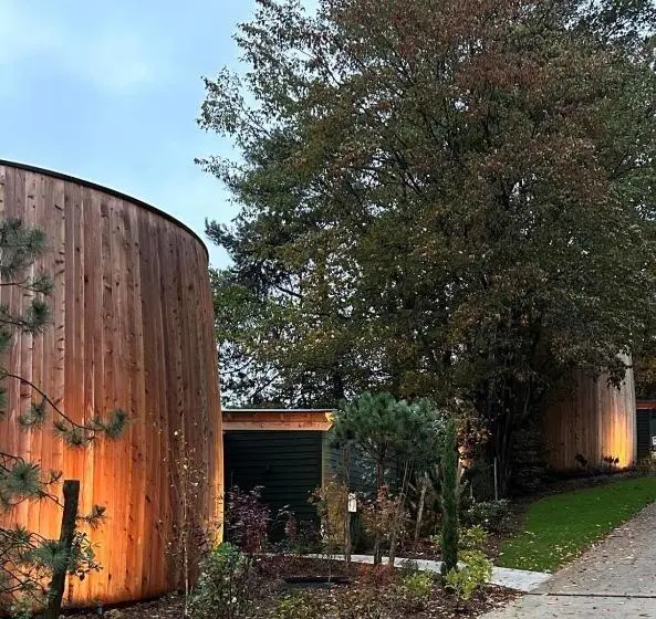 Standard-huone Puutarhanäkymä, Cabanes Avec Jacuzzi Les Pieds Dans La Vignes