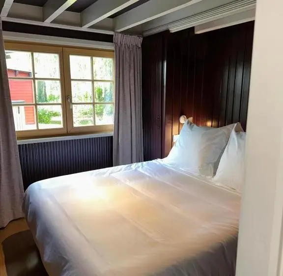 Standard-huone King-vuode, Cabanes Avec Jacuzzi Les Pieds Dans La Vignes