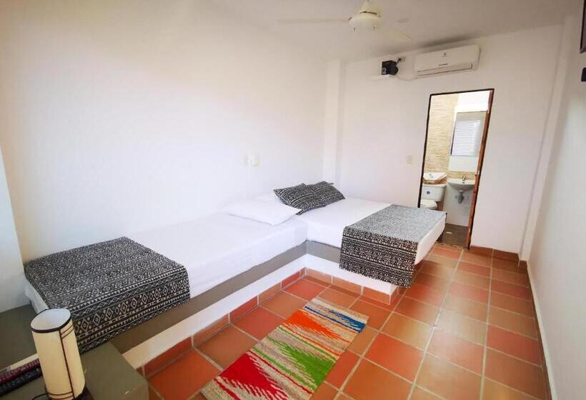 اتاق استاندارد, Casa Donama