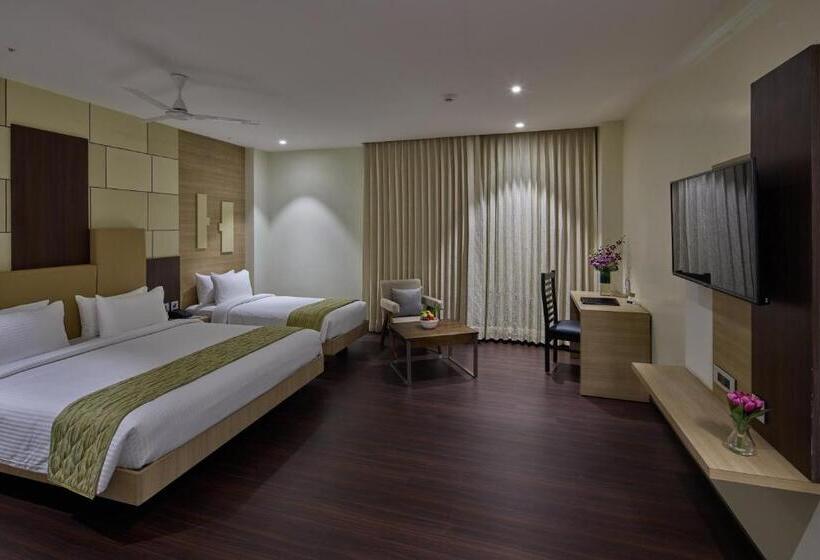 חדר משפחתי, Grand Continent Hosur A Sarovar Portico Affiliate