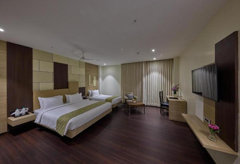 جناح ملكى, Grand Continent Hosur A Sarovar Portico Affiliate