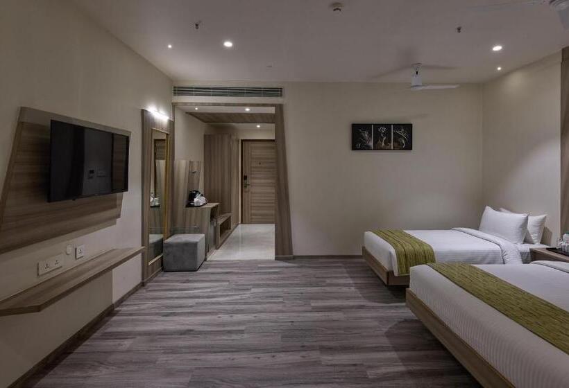 جناح ملكى, Grand Continent Hosur A Sarovar Portico Affiliate