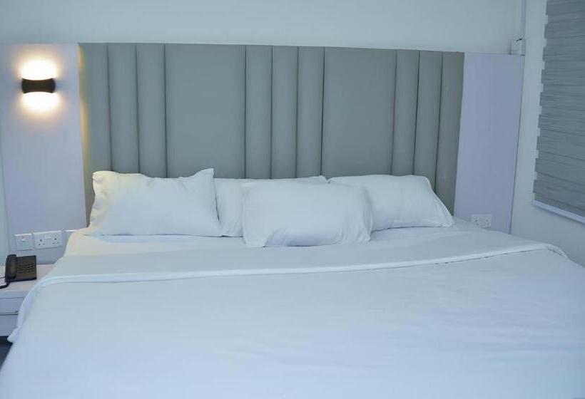 آپارتمان 3 خوابه, Mansion Signature Homes