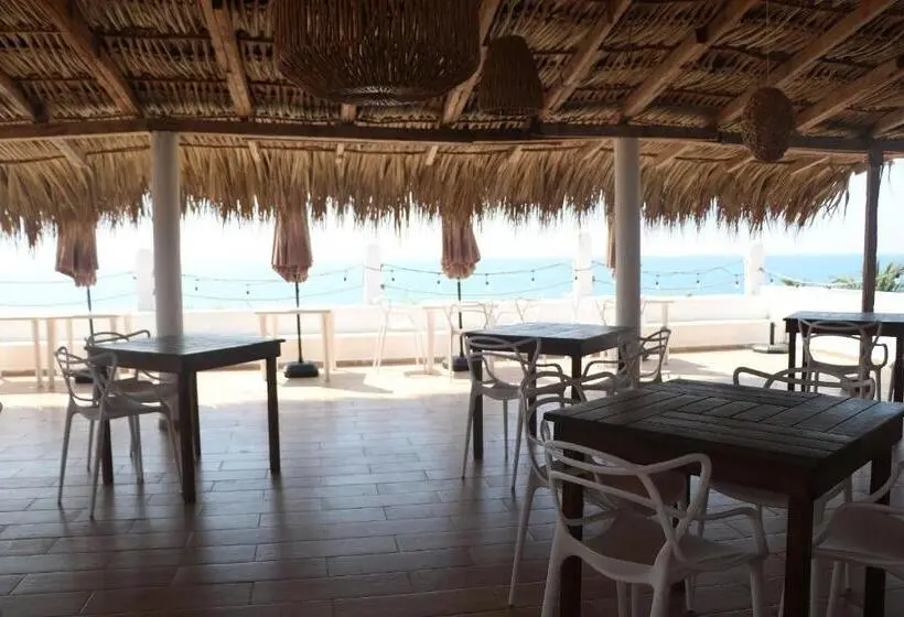سوییت جونیور با بالکن, Marsa