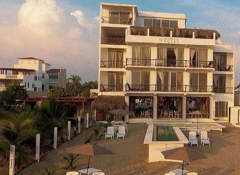 小型套房带海景, Marsa