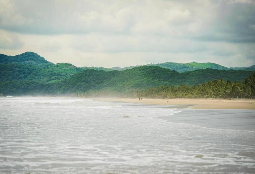 バルコニー付スイート, Marsa