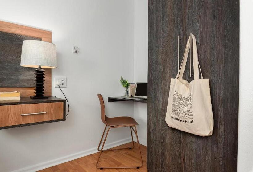 غرفة قياسية, Neighbourgood Ravenscraig