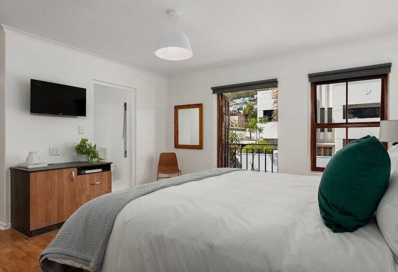 غرفة سوبيريور, Neighbourgood Ravenscraig