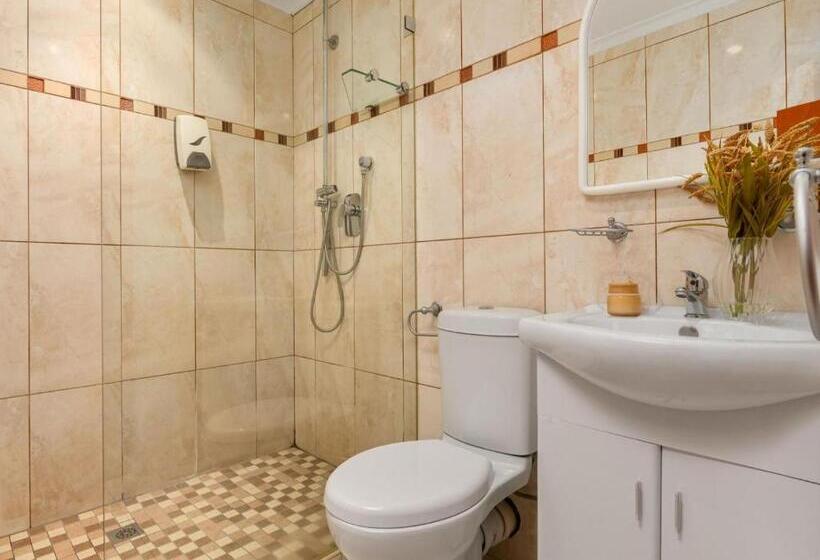 Номер Deluxe, Neighbourgood Ravenscraig