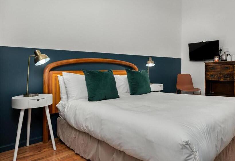 غرفة قياسية, Neighbourgood Ravenscraig