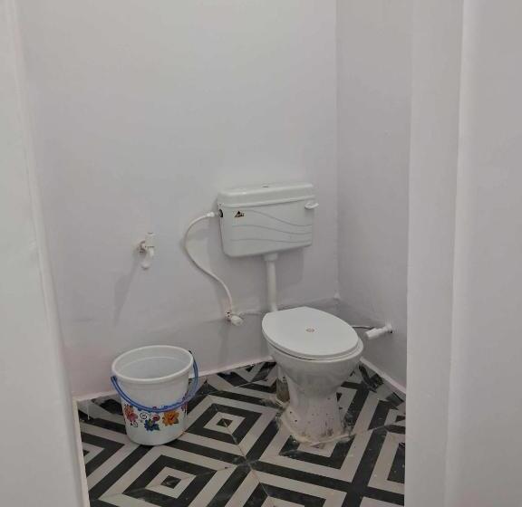 三人经典房间, Oyo Grand