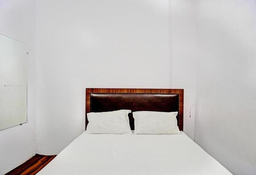 三人经典房间, Oyo Grand