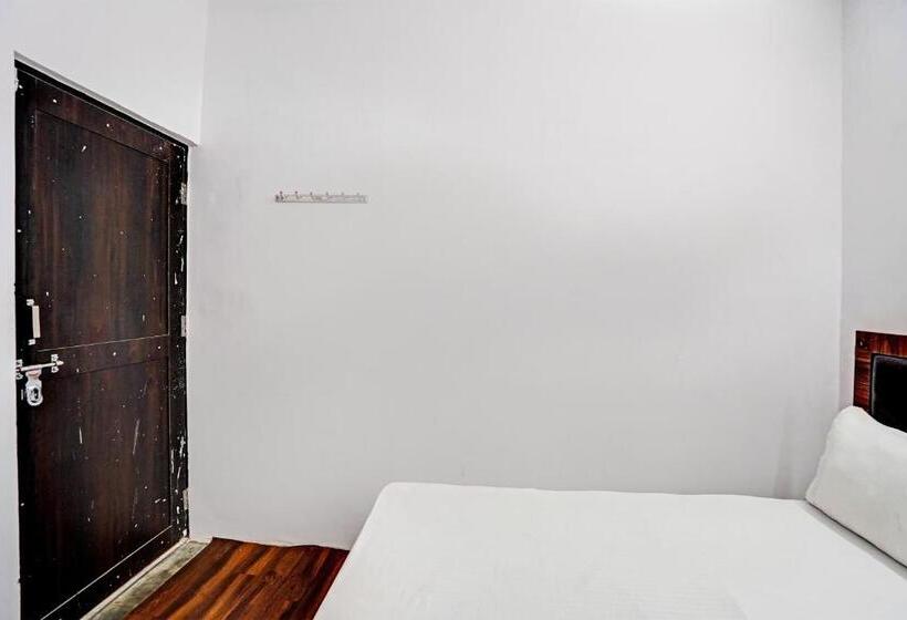 三人经典房间, Oyo Grand