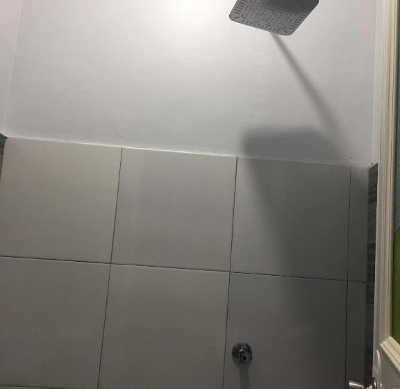 اتاق لوکس, Ziet