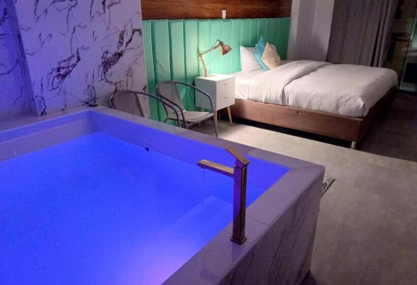 Полулюкс с Бассейном, Jacuzzi Hotel Cusco