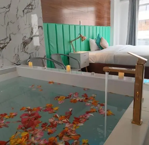Junior Suite z Basenem, Jacuzzi Hotel Cusco