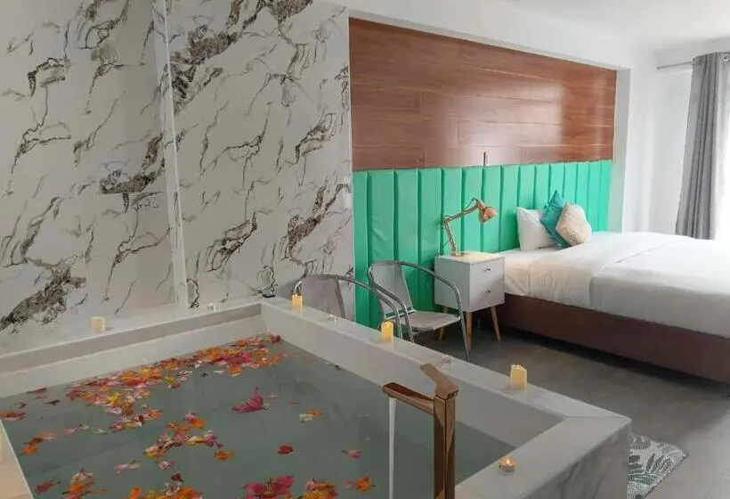 Junior Suite z Basenem, Jacuzzi Hotel Cusco