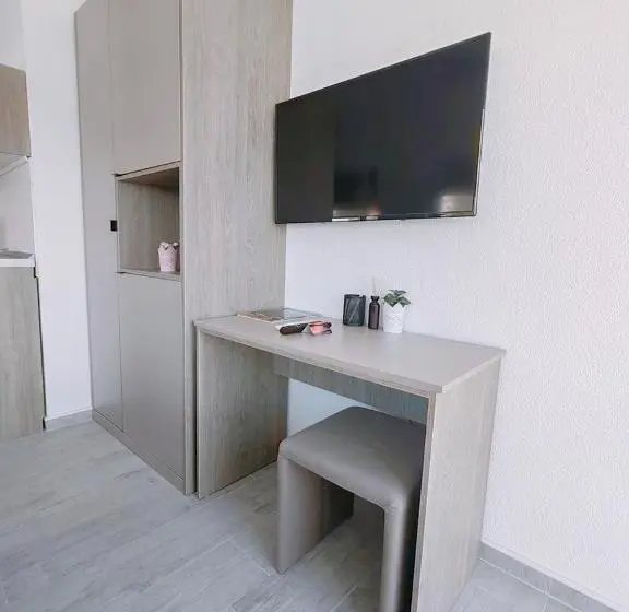 استودیوی استاندارد با چشمانداز دریا, Villa Grande