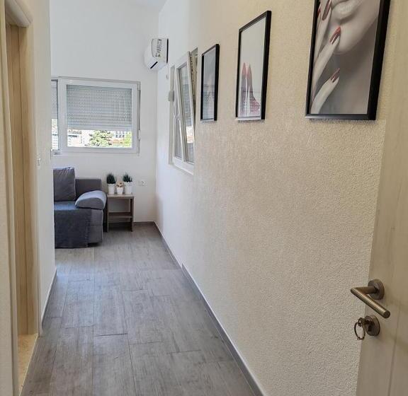 استودیوی استاندارد با چشمانداز دریا, Villa Grande